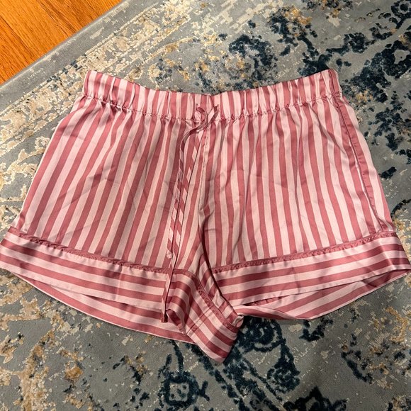 Victoria's Secret Pants - VICTORIA SECRET MEDIUM SATIN PJ SHORTS NWOT